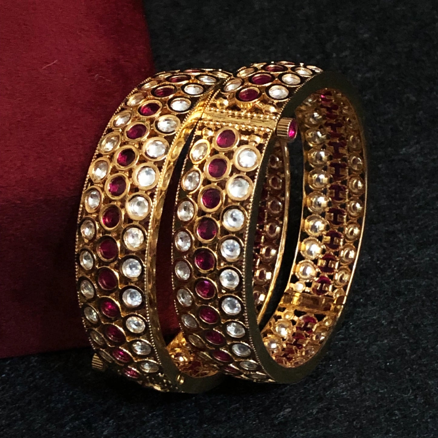 Moh Riwaayat Ruby Polki Bangles