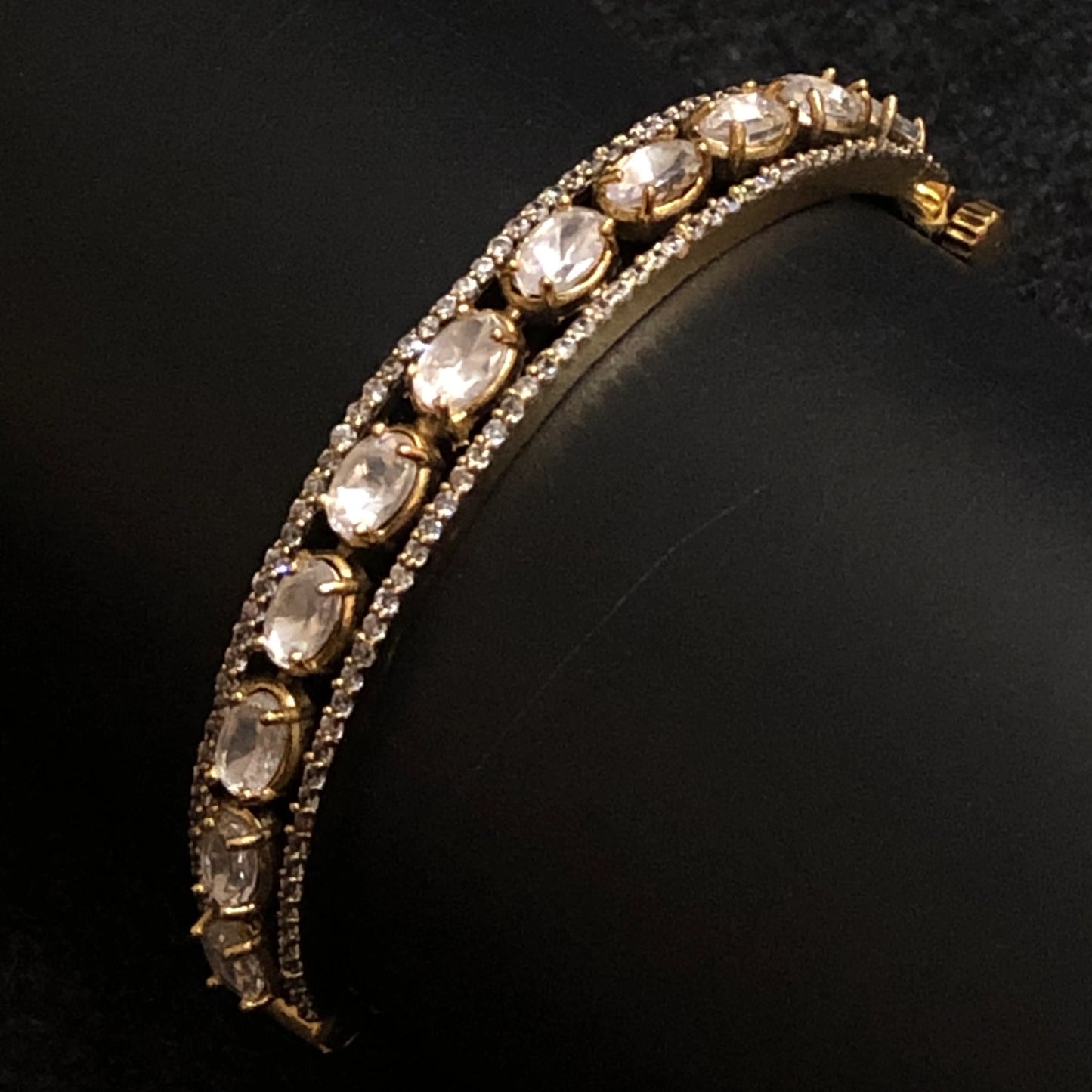 Noor-e-Zewar Polki Heritage Bracelet