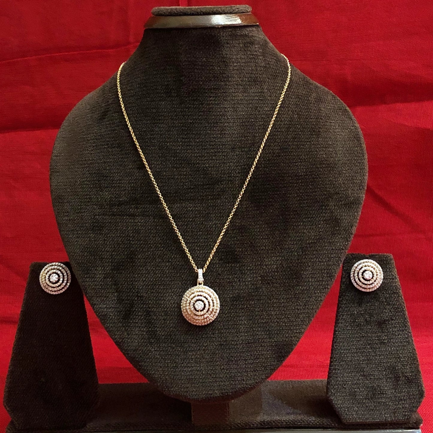 Radiant Zircon Pendant Set