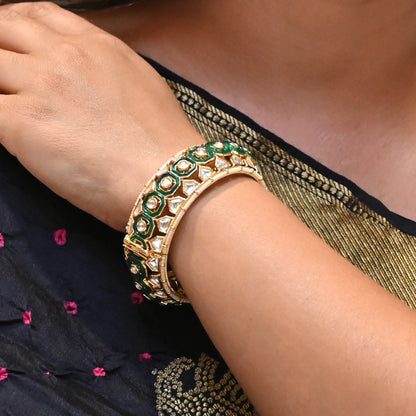 Moh Heer Emerald Jadau Kada