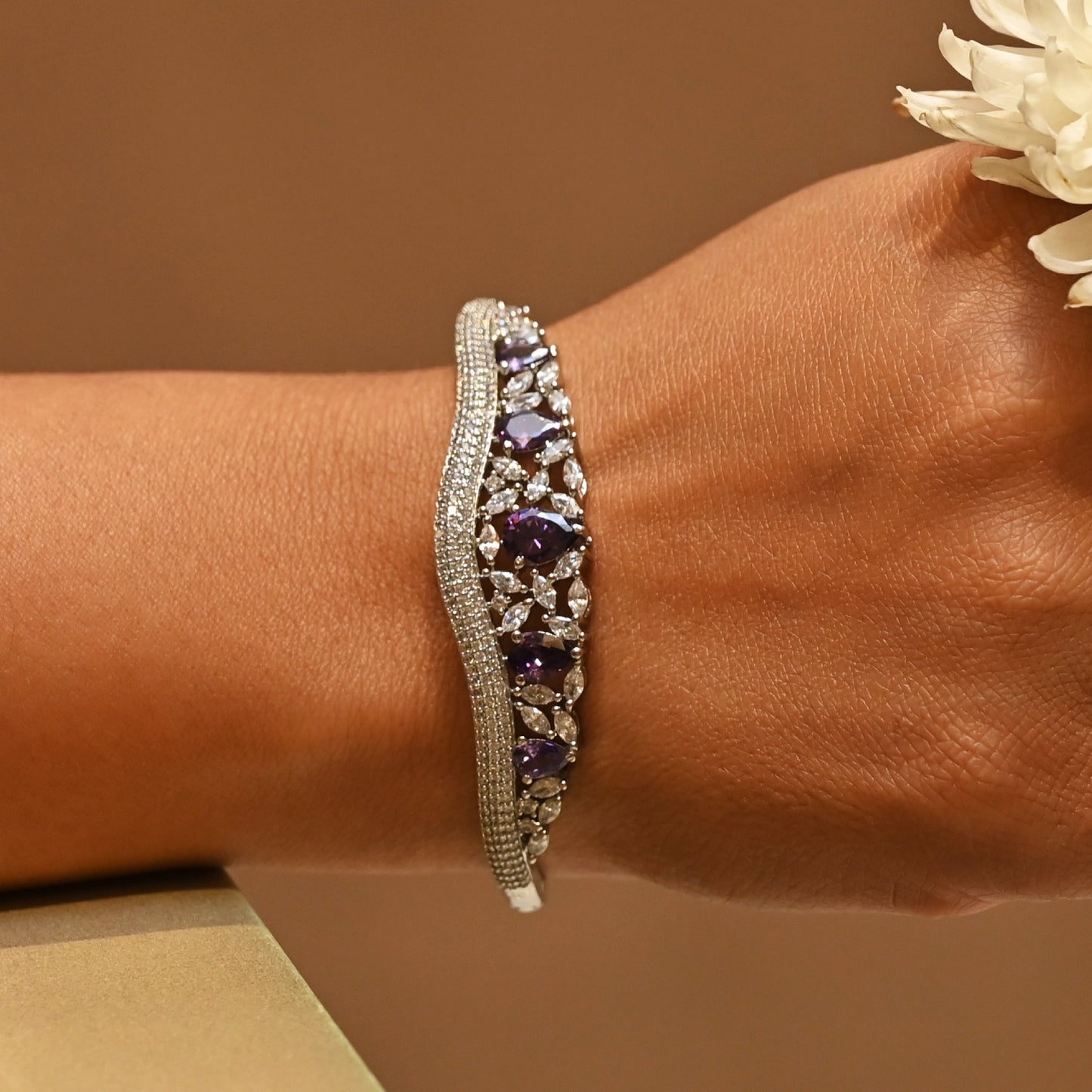 Amethyst & Zircon Wavy Bracelet