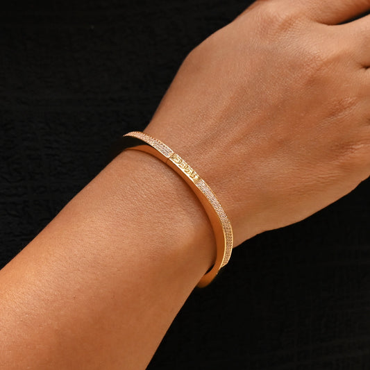 Sleek Zircon Line Bracelet