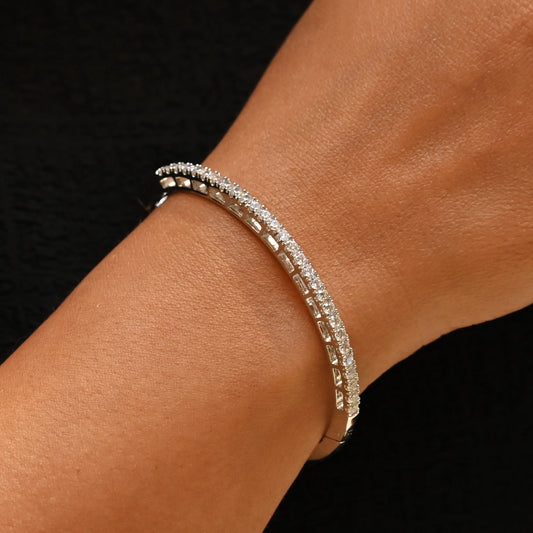 Classic Silver Zircon Line Bracelet