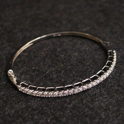 Classic Silver Zircon Line Bracelet
