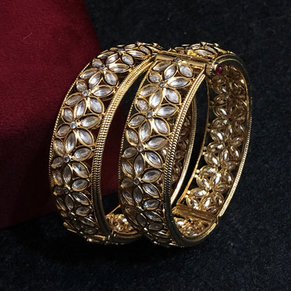 Royal Traditional Floral Jadau Kadas