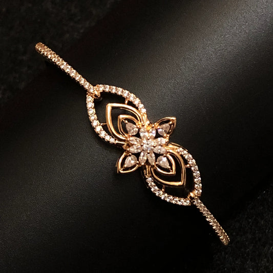 Elegant Floral Zircon Bracelet