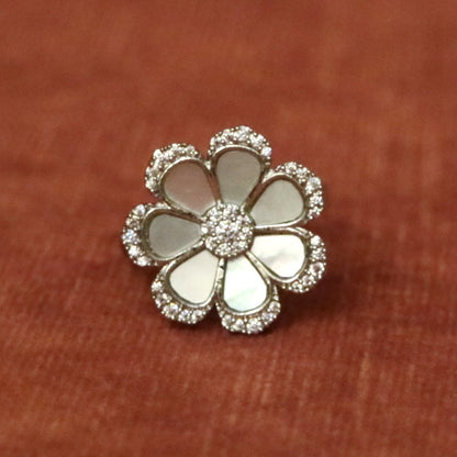 Phoolshaan Zircon Petalstone Ring