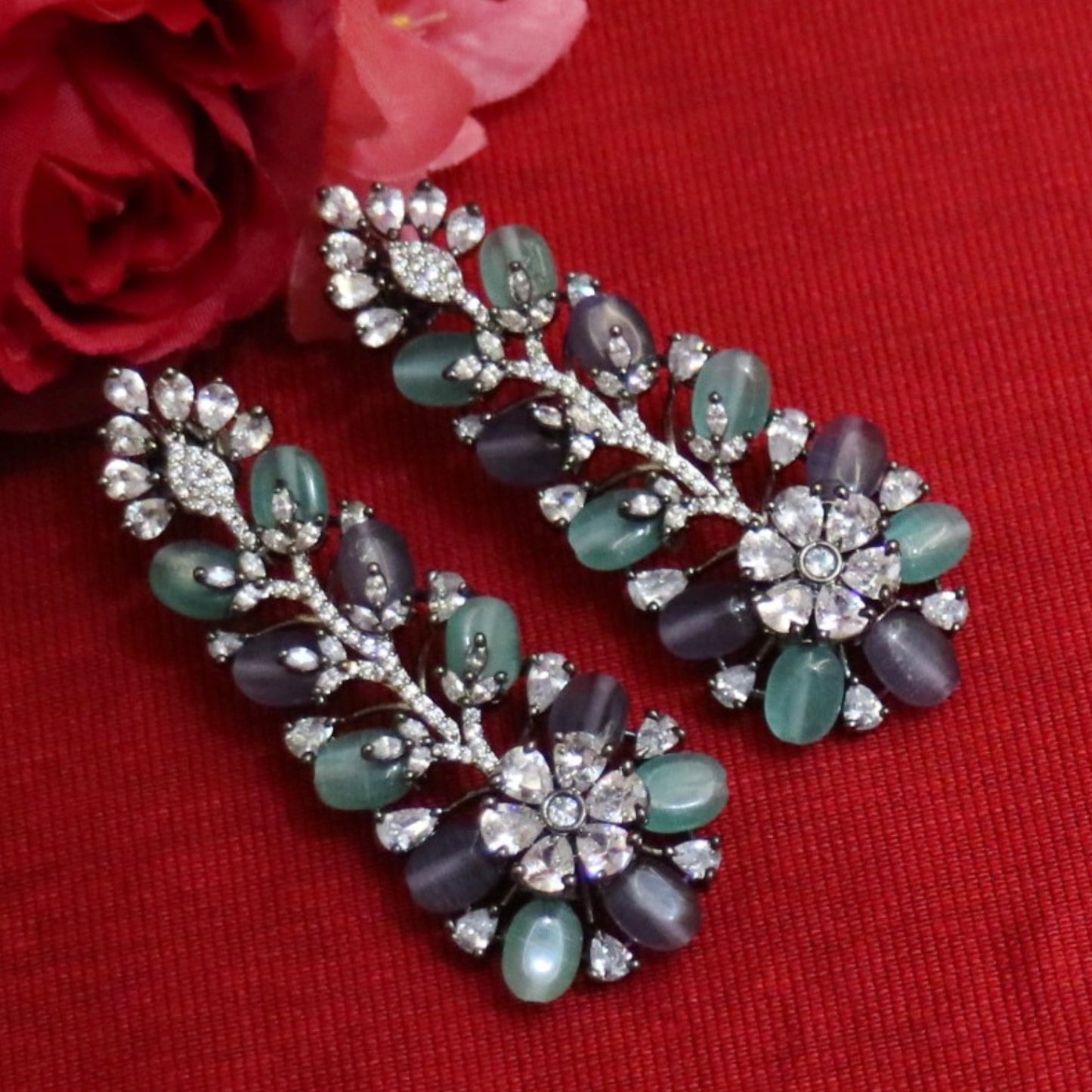 Twilight Bloom Zircon Necklace Set