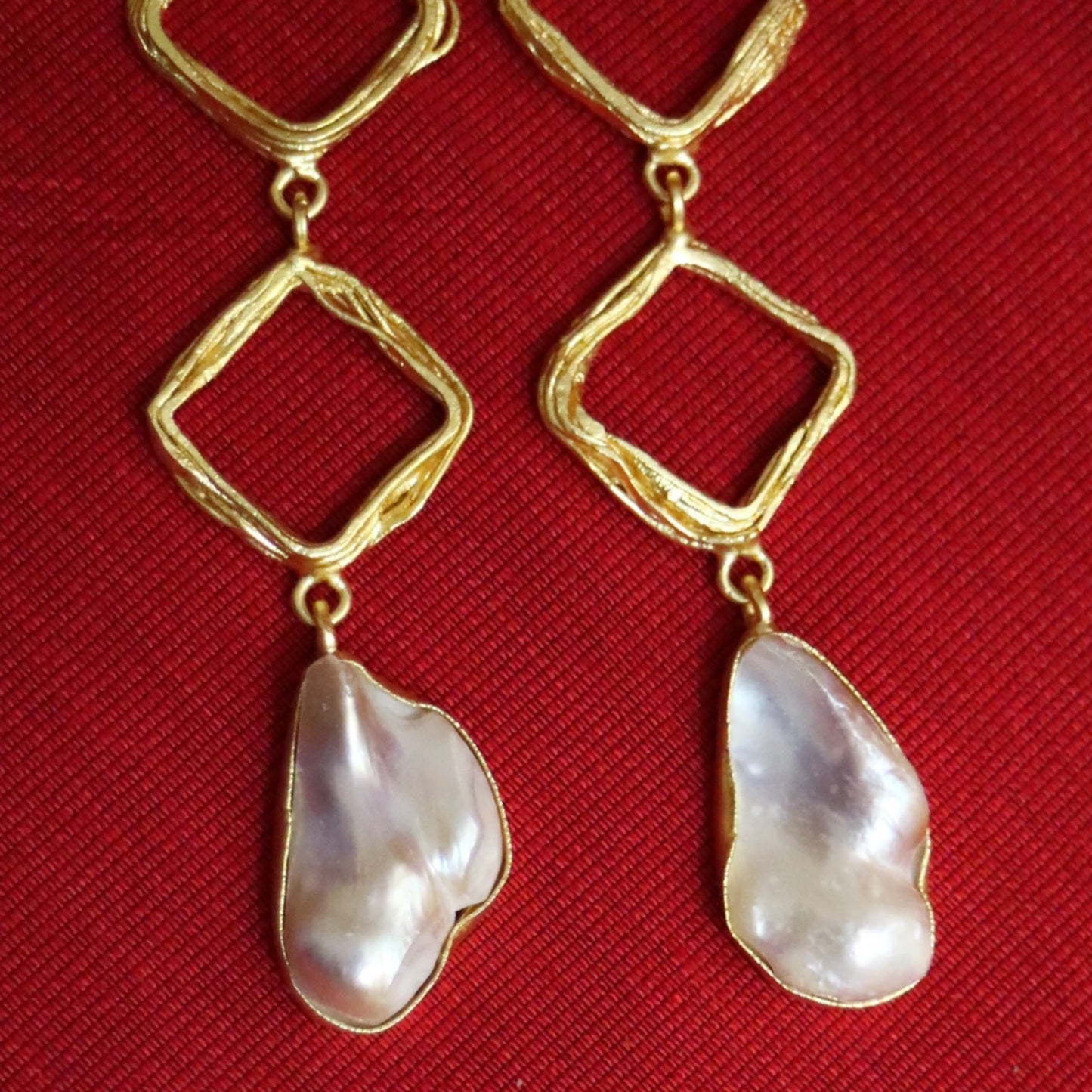 Geometric Baroque Pearl Dangle Earrings