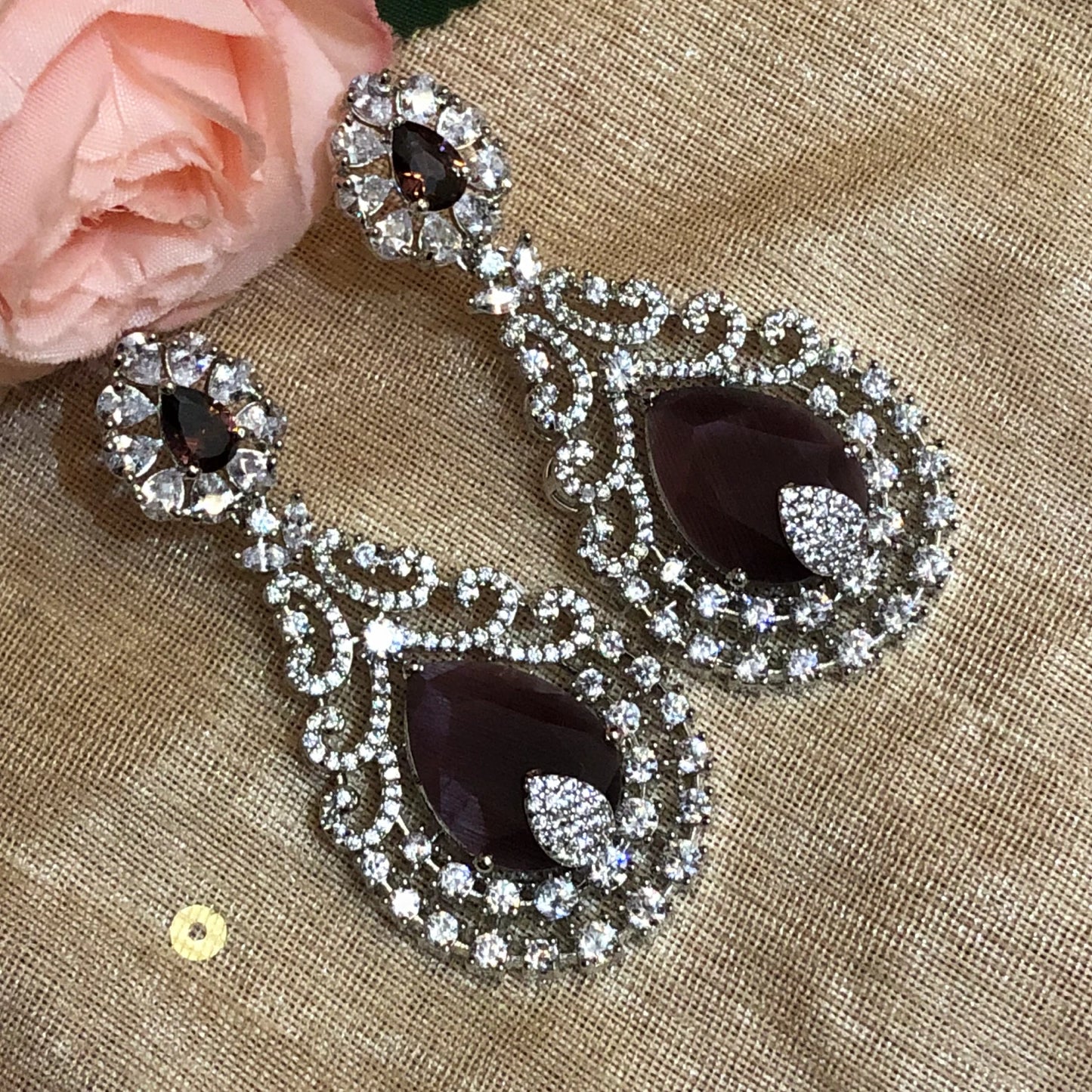 Royal Crimson Teardrop Zircon Earrings