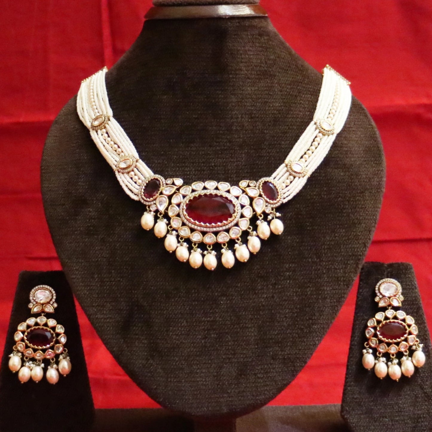 Laal Mehraab Jadau Bridal Necklace Set