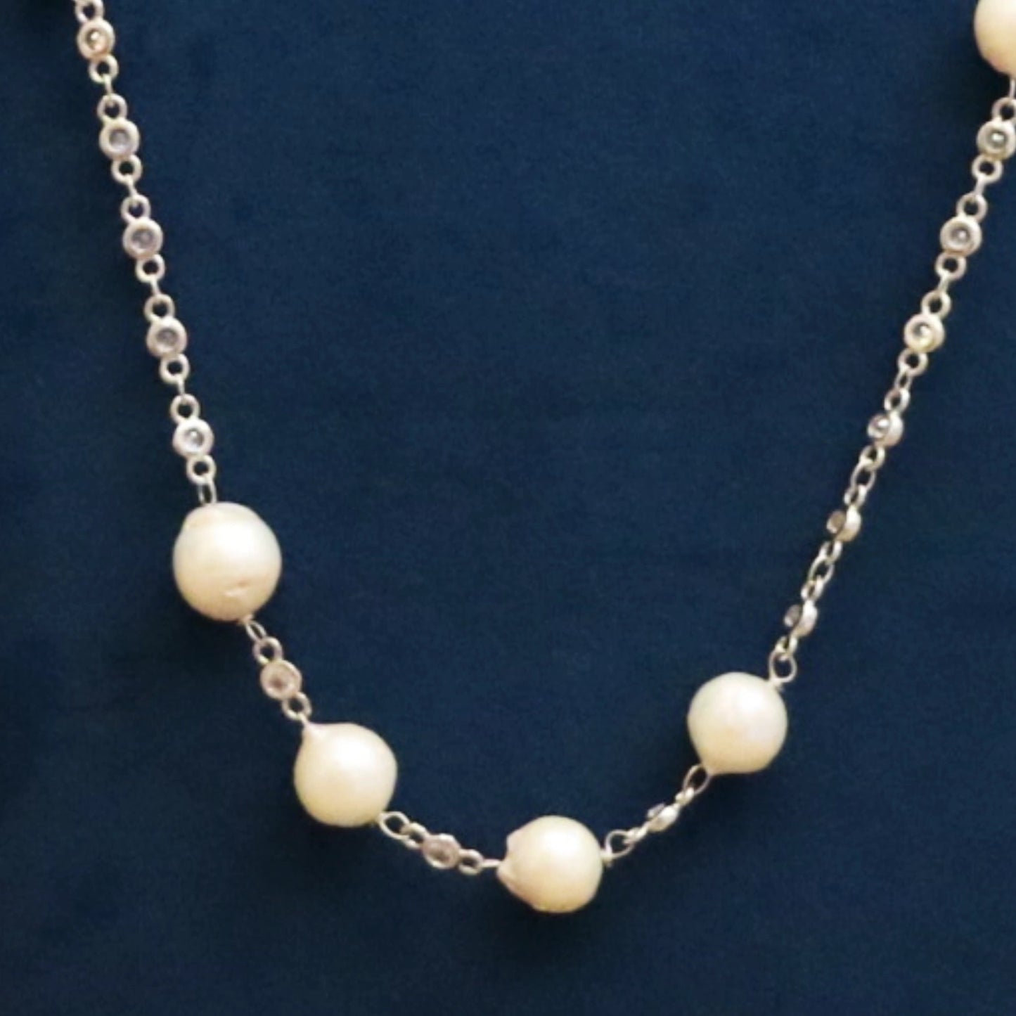 Pearl Whisper Chain Minimal Necklace