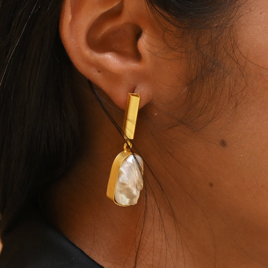 Baroque Pearl Drop Earrings
