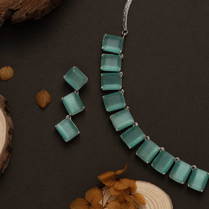 Emerald Green Square Cut Necklace Set