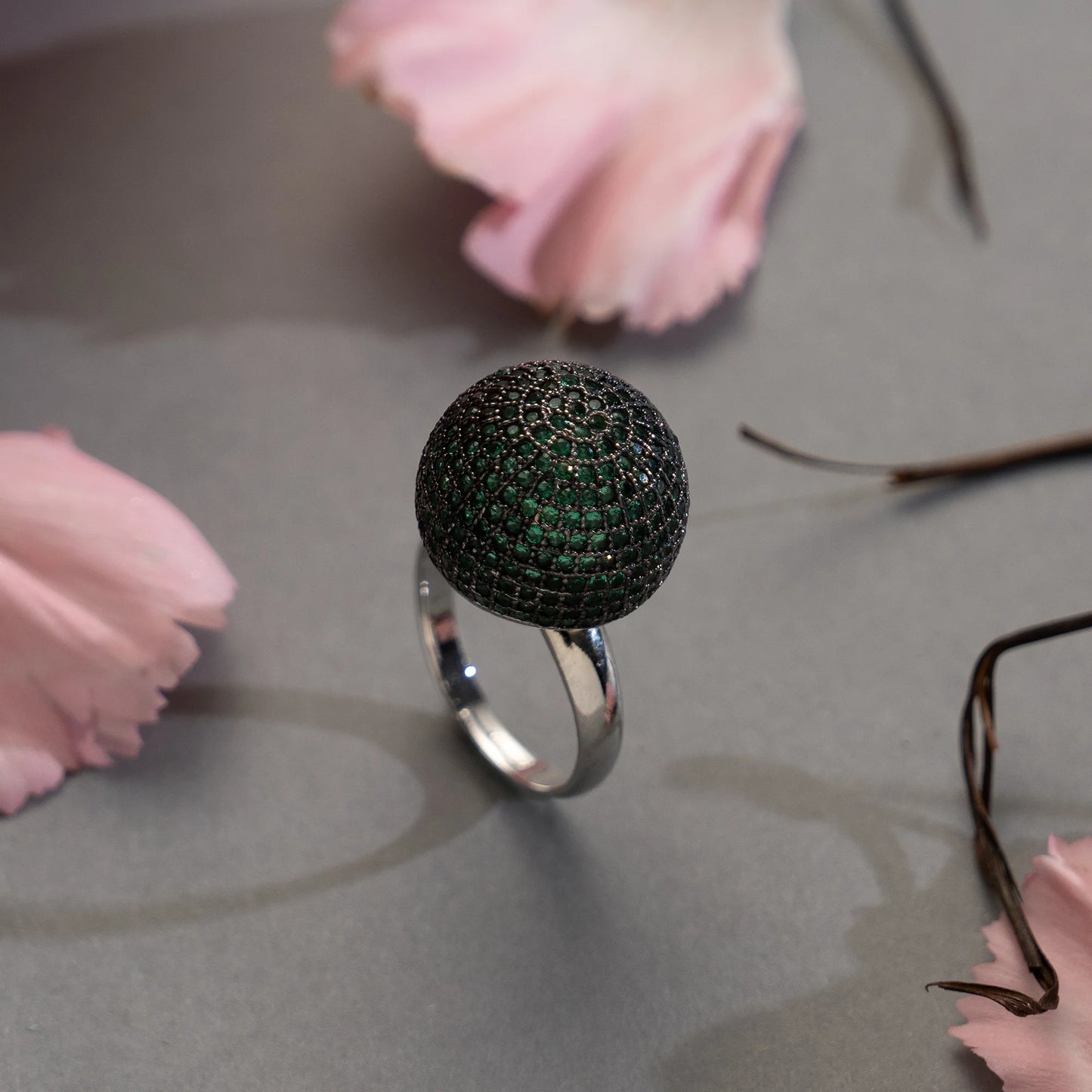 Emerald Green Sparkle Dome Ring