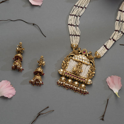 Traditional Temple Pendant & Pearl Beads Necklace Set