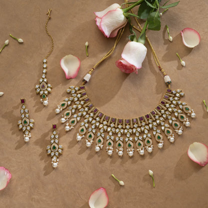 Royal Kundan Jadau Set with Maang Tikka