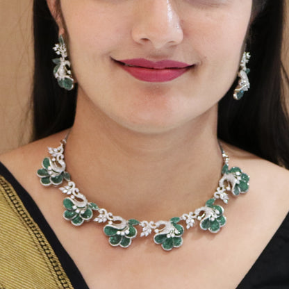 Aarvi Emerald Bloom Zircon Necklace Set