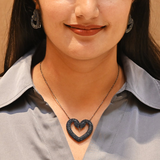 Midnight Spark Heart Pendant Set