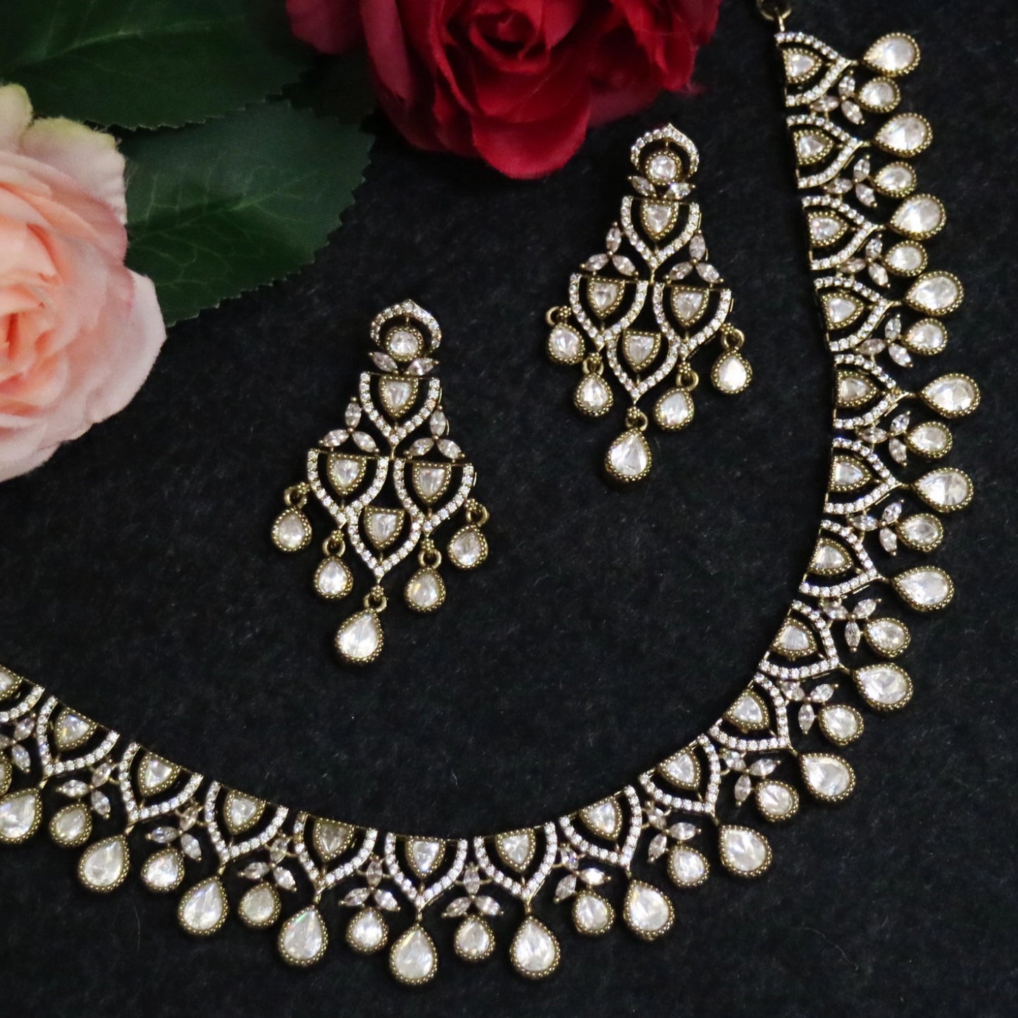 Exquisite Polki Bridal Necklace Set