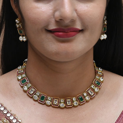 Grand Jadau Heritage Necklace Set