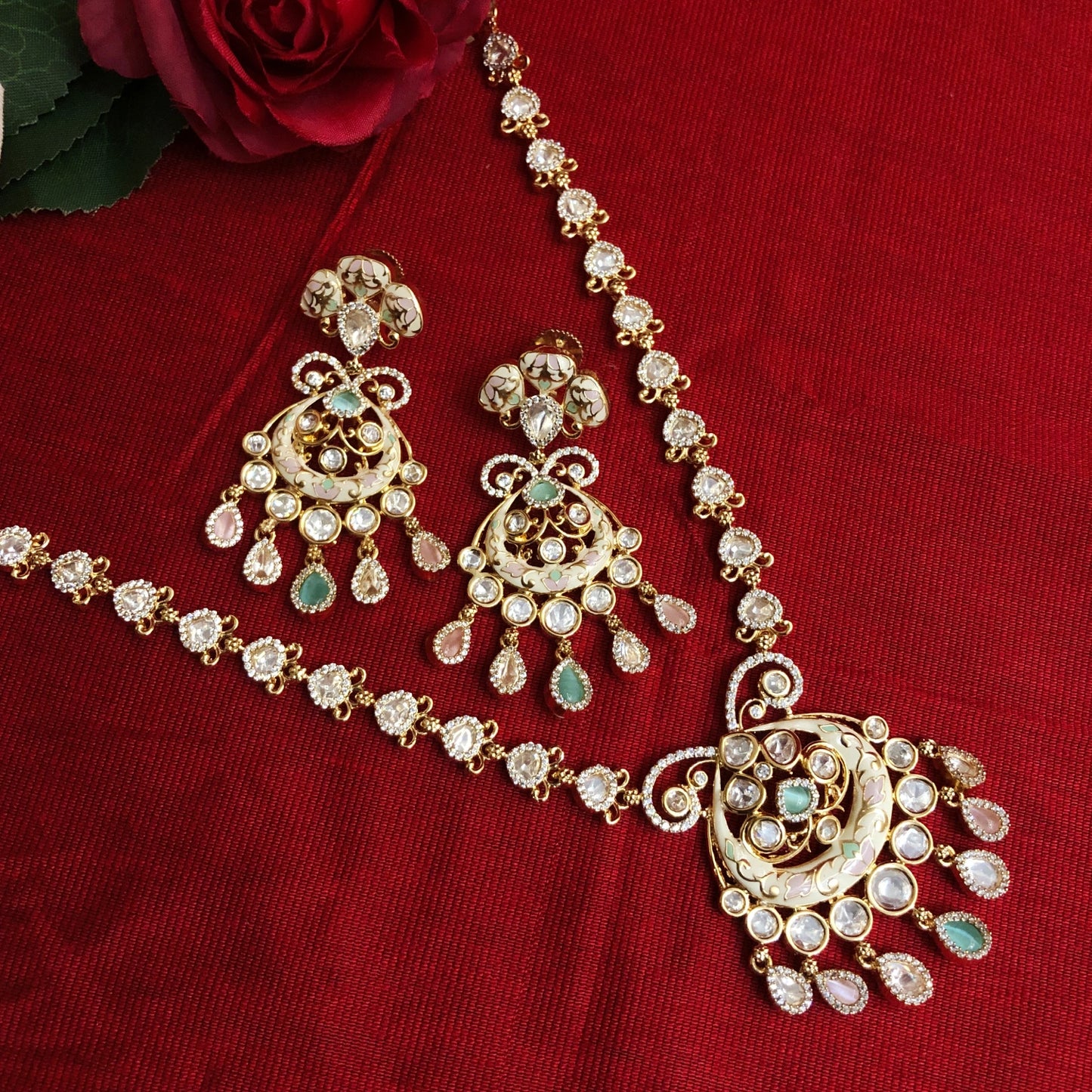Timeless Antique Heritage Necklace Set