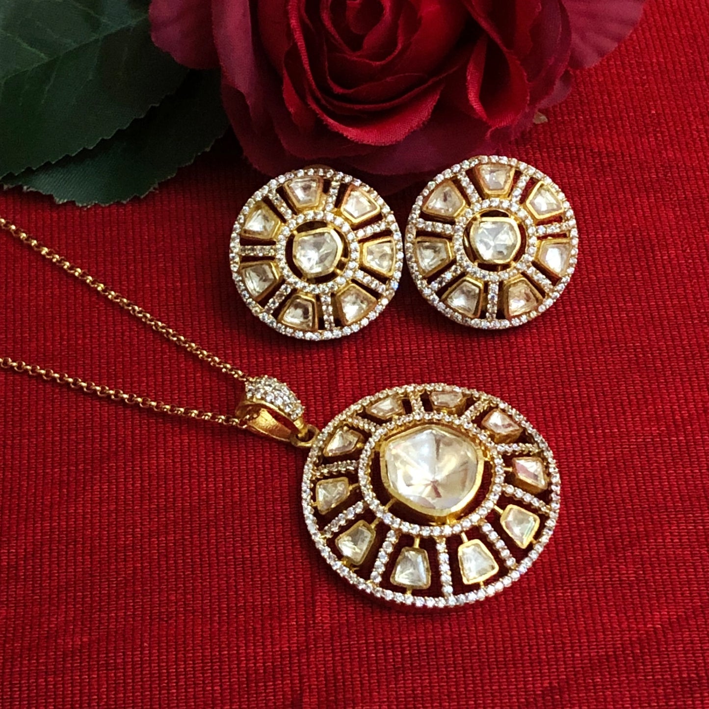 Majestic Jadau Heritage Pendant Set
