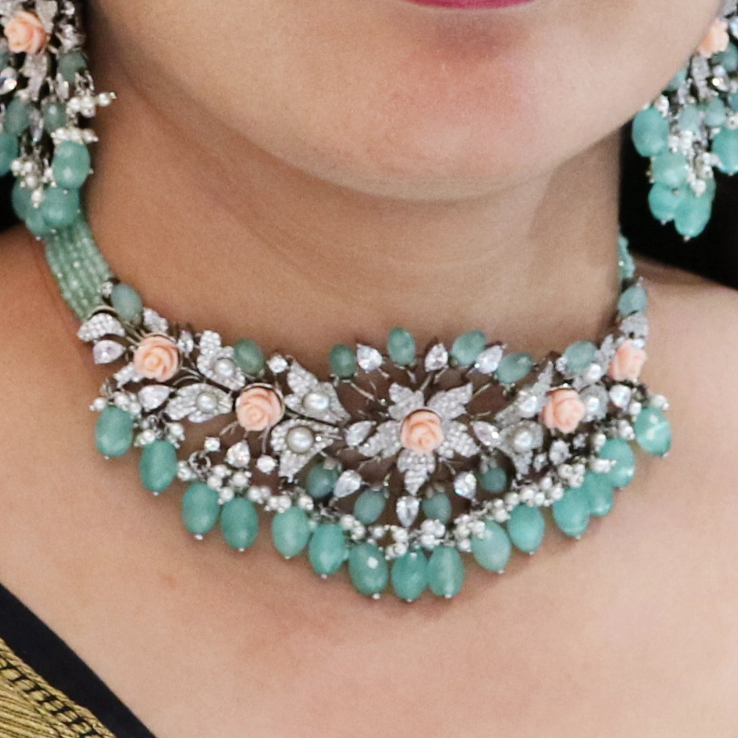 Nayra Floral Pastel Zircon Choker Set