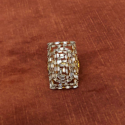 Geometric Zircon Statement Ring